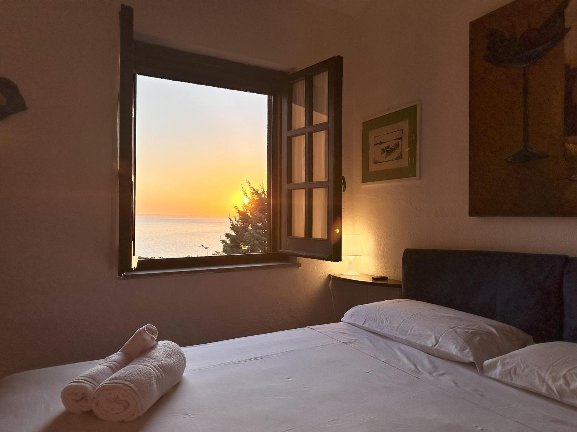 Appartamento Con Vista Mare A Terramala Terra Mala Dış mekan fotoğraf